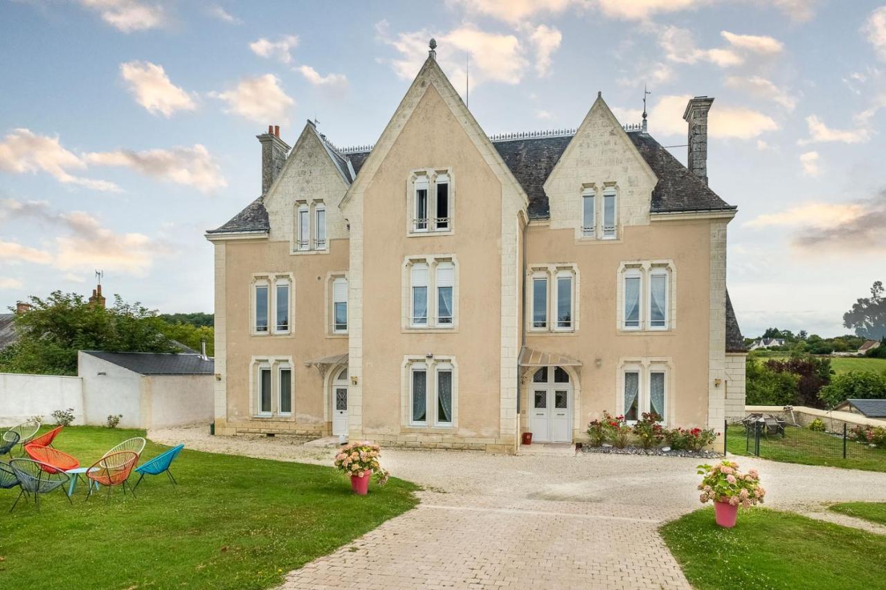 Manoir Des Bertinieres Otel Cravant-les-Coteaux Dış mekan fotoğraf