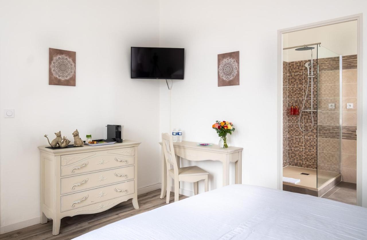 Manoir Des Bertinieres Otel Cravant-les-Coteaux Dış mekan fotoğraf